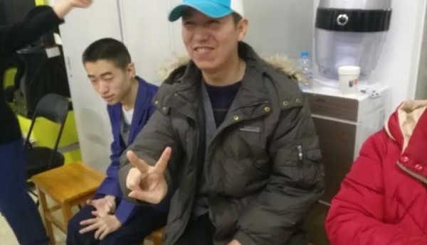 安贞温馨家园以小组形式总结展能之星活动表现