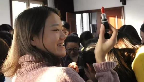 联盟治理团队月推会内藏维多利亚的秘密