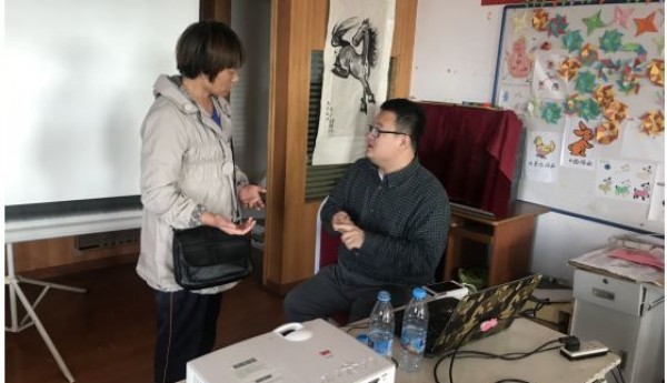 以精神力量 对话吾之心灵——温馨家园开展世界精神卫生日宣讲活动