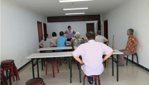 爱的表达——空港温馨家园手语舞蹈学习小记