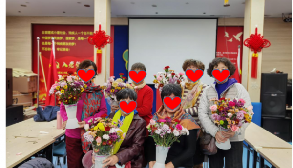 有爱无碍，花艺暖心——广内街道温馨家园开展花艺体验活动