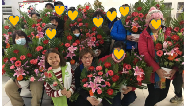 “插花品香，感恩有你”——天竺温馨家园党建融合活动小记