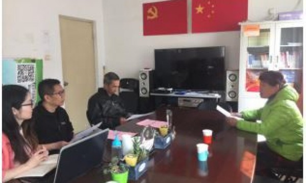 竹杆社区居民积极建言献策，推动完善2号楼1单元楼门文化方案