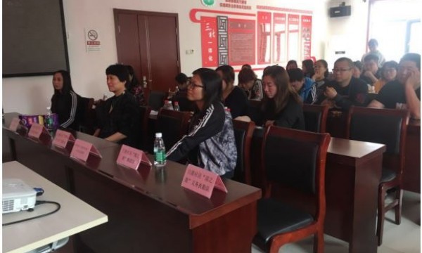 白鹿社区举办社区社会组织培育课堂