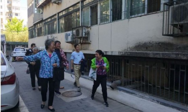 京民社区2号院议事厅第一次会议顺利召开