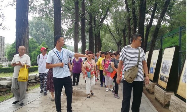 铭记，为了更好地前进——石头社区党委开展红色基地参访学习活动