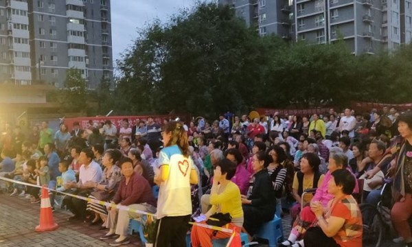 太阳宫社区第三届居民大舞台暨迎“双节”活动圆满落幕！