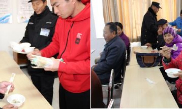 仁和镇河南村温馨家园开展“迎立冬、包饺子”活动