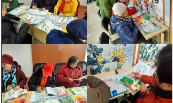 新时尚·新生活——霞光里社区开展“垃圾分类从我做起”趣味游园活动