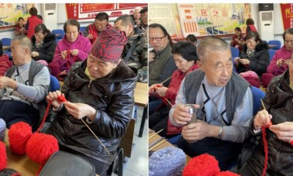 香山街道残联对残疾人进行生活技能培训——编织