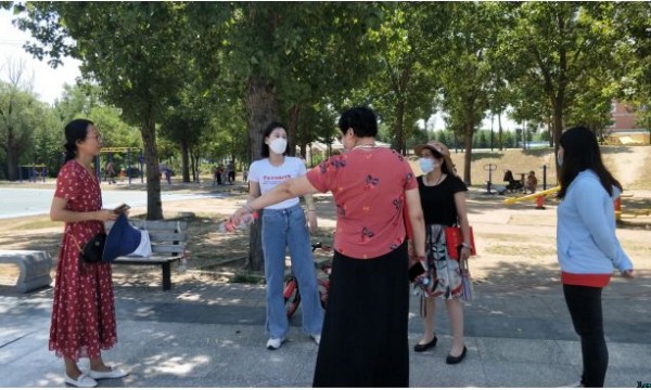 马南里社区组织议事骨干招开“关于招募社区志愿者议事会”的会前会