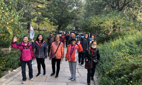 追寻红色记忆，感受光辉历程——定西南里社区参观双清别墅小记