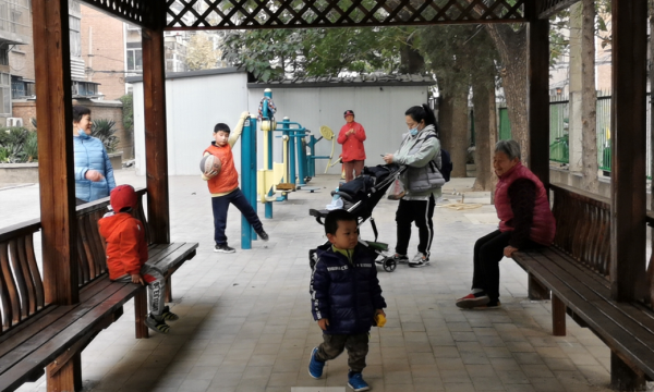 “邻里心连心，居民齐欢乐”——定西南里社区召开广场发布会