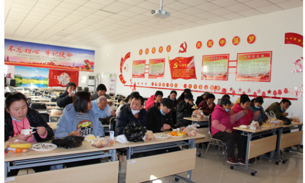 “爱心助残，幸福同行”——仁和镇河南村温馨家园召开暖冬联席会