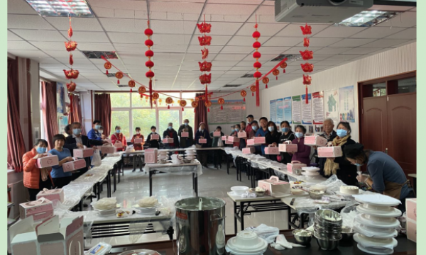 爱在心中，感恩有你—旺泉街道温馨家园开展蛋糕烘焙活动