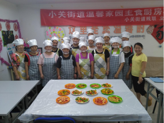 家园飘香,人人显厨艺——小关街道温馨家园主食厨房项目114.png